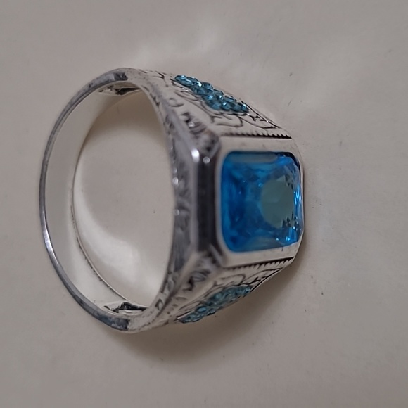 RING #167 - Picture 3 of 4